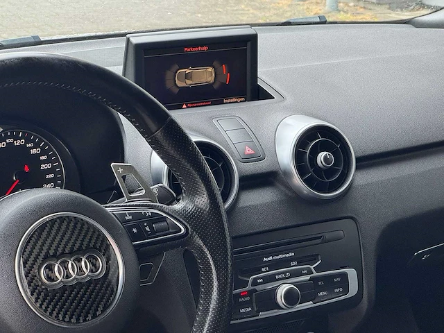 Audi - 2011 - a1 - 1.4 tfsi s edition - 3-tgj-59 - afbeelding 7 van  20