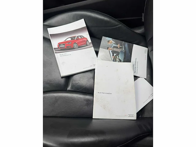 Audi - 2011 - a1 - 1.4 tfsi s edition - 3-tgj-59 - afbeelding 13 van  20