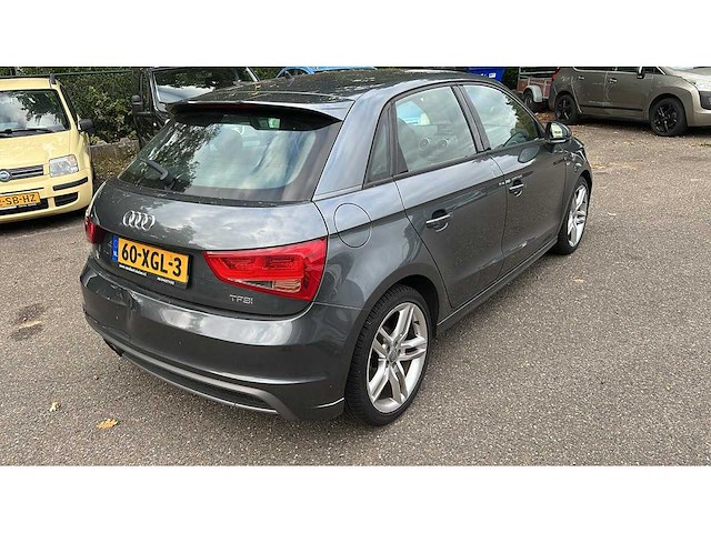 Audi - 2012 - a1 sportback - 1.4 tfsi pro line s -60-xgl-3 - afbeelding 10 van  15