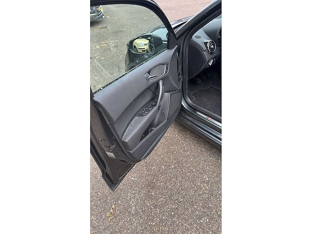 Audi - 2012 - a1 sportback - 1.4 tfsi pro line s -60-xgl-3 - afbeelding 14 van  15