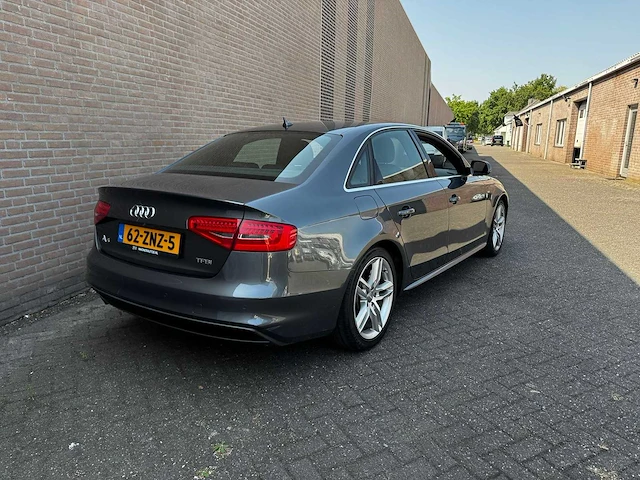 Audi - 2013 - a4 limousine - 1.8 tfsi s edition - 62-znz-5 - afbeelding 9 van  14