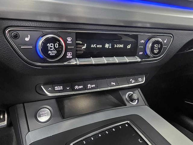 Audi - 2018 - q5 2.0 tdi quattro pro-line - personenauto - afbeelding 16 van  44