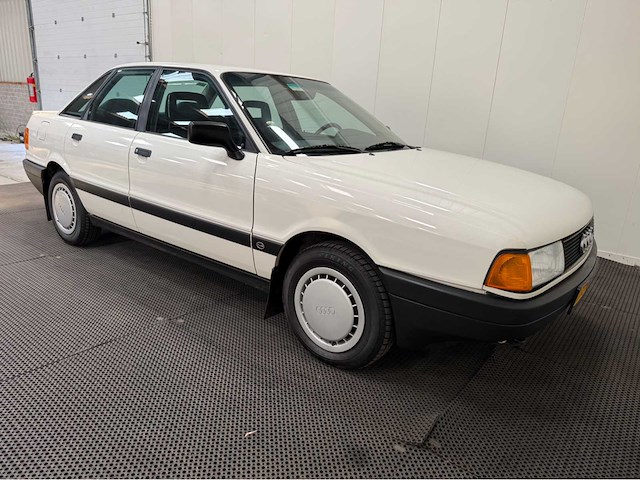 Audi - 80 - 1.8 - 79.620 km - automaat- youngtimer - 1988 - afbeelding 2 van  30