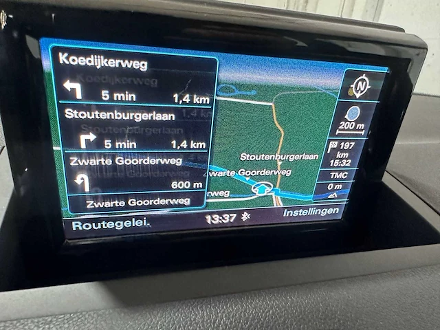 Audi - a1 - 1.0 tfsi adrenalin - np-731-k - afbeelding 6 van  22