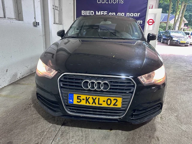 Audi - a1 - 1.2 tfsi s edition - 5-kxl-02 - afbeelding 17 van  18
