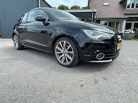 Audi - a1 - 1.6 tdi ambition - personenauto - afbeelding 1 van  22