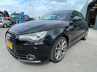 Audi - a1 - 1.6 tdi ambition - personenauto - afbeelding 17 van  22