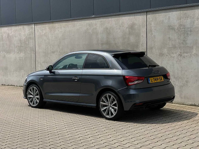 Audi - a1 - 1.8 tfsi sport p l s - l-749-sk - 2015 - afbeelding 6 van  12