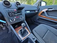 Audi - a3 - 1.9 tdi ambiente - 87-pj-jg - afbeelding 6 van  19