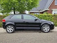 Audi - a3 - 1.9 tdi ambiente - 87-pj-jg - afbeelding 15 van  19