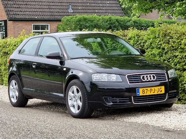 Audi - a3 - 1.9 tdi ambiente - 87-pj-jg - afbeelding 16 van  19