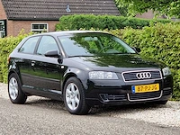 Audi - a3 - 1.9 tdi ambiente - 87-pj-jg - afbeelding 16 van  19