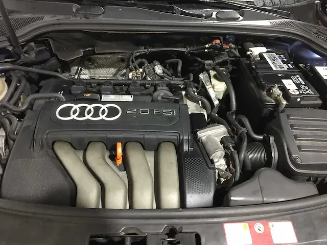 Audi - a3 - 2.0 fsi automaat attraction - 21-nj-gl - afbeelding 15 van  25