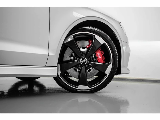 Audi - a3 limousine - 2.5 tfsi rs3 quattro - hbt-68-b - 2019 - afbeelding 6 van  64