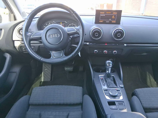 Audi - a3 sportback - 1.4 tfsi ambition pro line plus - car - 2015 - afbeelding 18 van  27