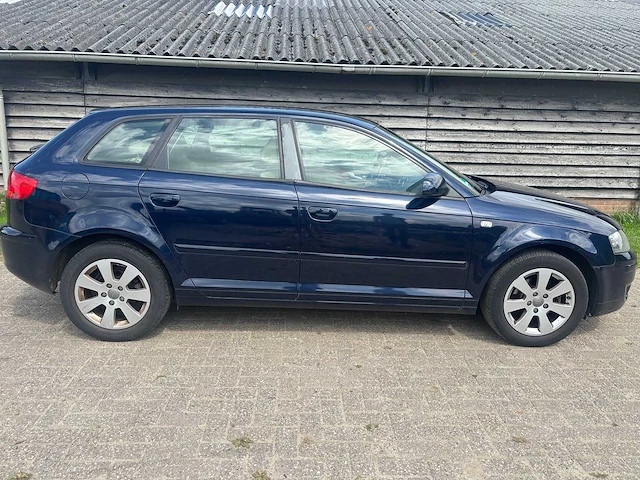 Audi - a3 sportback - 1.6 fsi ambiente - car - 2007 - afbeelding 7 van  23