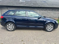 Audi - a3 sportback - 1.6 fsi ambiente - car - 2007 - afbeelding 7 van  23