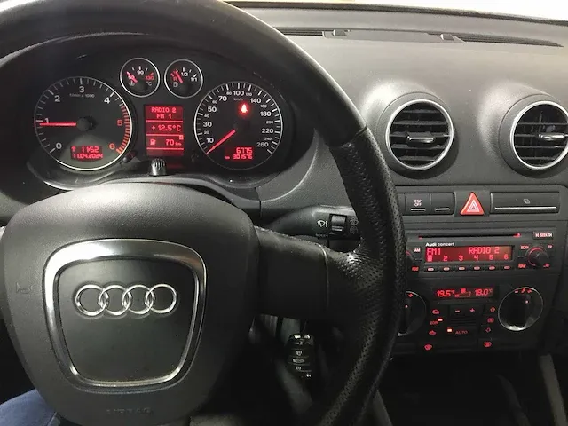 Audi - a3 sportback - 1.9 tdi ambition - 32-sb-nj - afbeelding 2 van  19