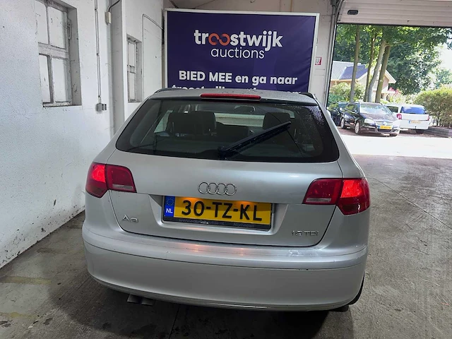 Audi - a3 sportback - 1.9 tdi attraction - 30-tz-kl - afbeelding 14 van  19