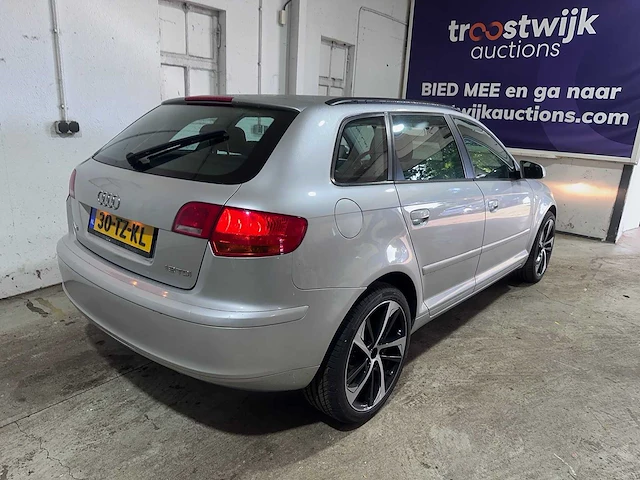 Audi - a3 sportback - 1.9 tdi attraction - 30-tz-kl - afbeelding 15 van  19