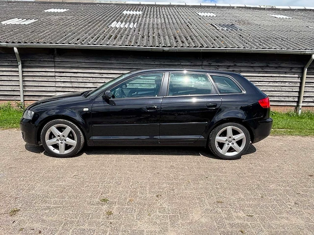 Audi - a3 sportback - 2.0 fsi ambition - car - 2007 - afbeelding 12 van  24