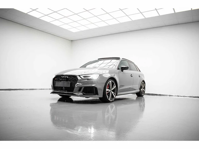 Audi - a3 sportback - 2.5 tfsi rs3 quattro - t-653-dv - 2018 - afbeelding 12 van  56
