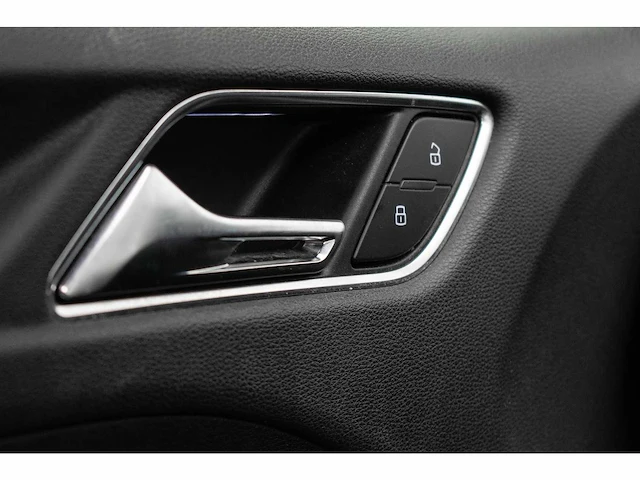 Audi - a3 sportback - 2.5 tfsi rs3 quattro - t-653-dv - 2018 - afbeelding 47 van  56