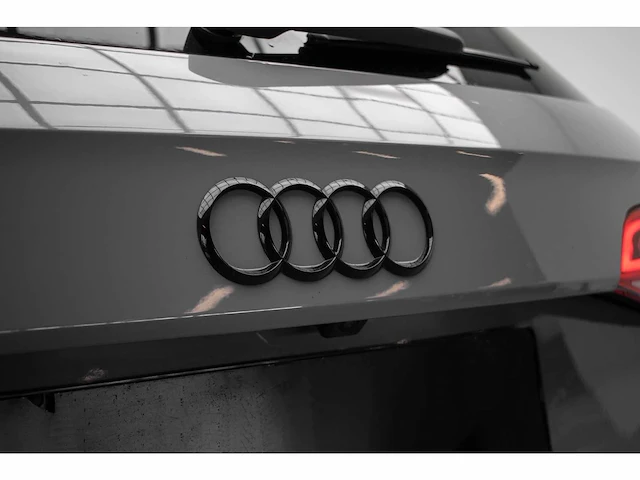 Audi - a3 sportback - 2.5 tfsi rs3 quattro - t-653-dv - 2018 - afbeelding 52 van  56