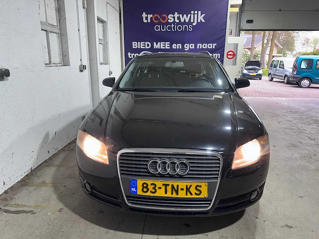 Audi - a4 avant - 1.8 turbo pro l. bns - 83-tn-ks - afbeelding 1 van  23