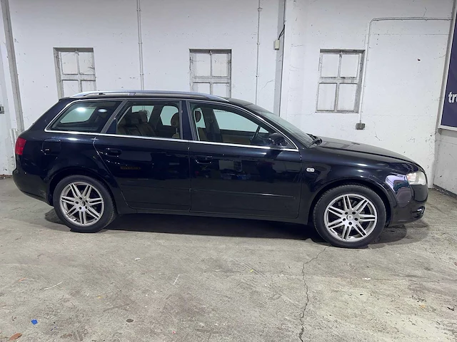 Audi - a4 avant - 1.8 turbo pro l. bns - 83-tn-ks - afbeelding 21 van  23