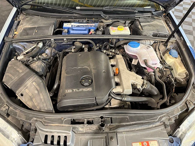 Audi - a4 avant - 1.8 turbo quattro, 81-jps-9 - afbeelding 4 van  13