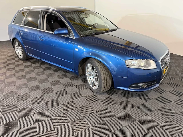 Audi - a4 avant - 1.8 turbo quattro, 81-jps-9 - afbeelding 10 van  13