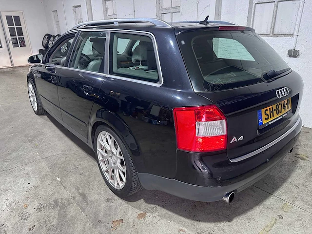 Audi - a4 avant - 3.0 v6 quattro exclusive - sh-874-p - afbeelding 17 van  23