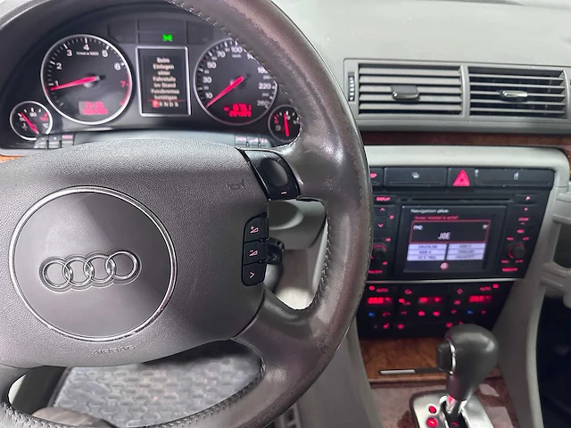 Audi - a4 avant - 3.0 v6 quattro exclusive - sh-874-p - afbeelding 23 van  23
