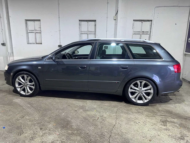 Audi - a4 avant - 3.2 fsi v6 automaat quattro - zf-752-v - afbeelding 12 van  23