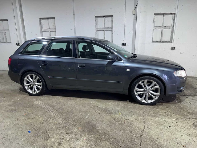 Audi - a4 avant - 3.2 fsi v6 automaat quattro - zf-752-v - afbeelding 20 van  23