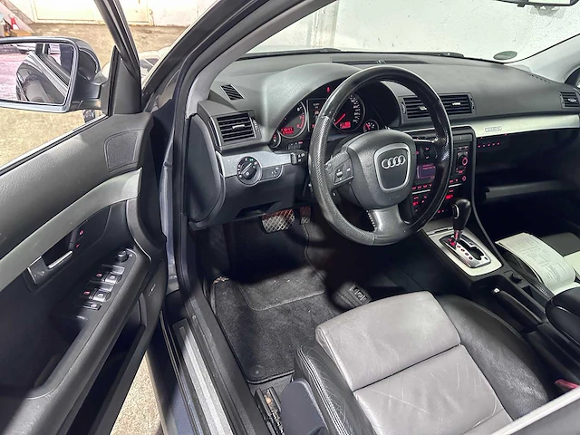 Audi - a4 avant - 3.2 fsi v6 automaat quattro - zf-752-v - afbeelding 23 van  23