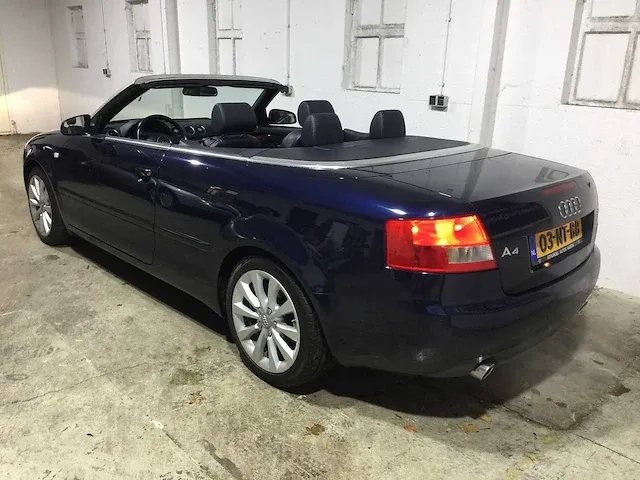 Audi - a4 cabriolet - 2.4 v6 pro line - 03-nt-bb - afbeelding 3 van  15