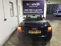 Audi - a4 cabriolet - 2.4 v6 pro line - 03-nt-bb - afbeelding 10 van  15