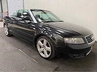 Audi - a4 cabriolet - 2.5 v6 - personenauto - 2005 - afbeelding 26 van  30