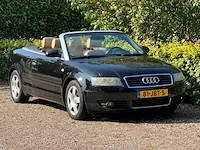 Audi - a4 cabriolet - 3.0 v6 - 81-jbt-5 - 2003 - afbeelding 11 van  14