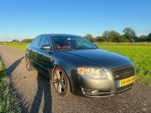 Audi - a4 limousine - 2.0 tfsi pro line - 54-rh-rn - 2005 - afbeelding 8 van  13