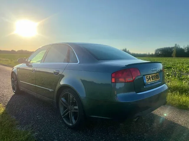 Audi - a4 limousine - 2.0 tfsi pro line - 54-rh-rn - 2005 - afbeelding 9 van  13