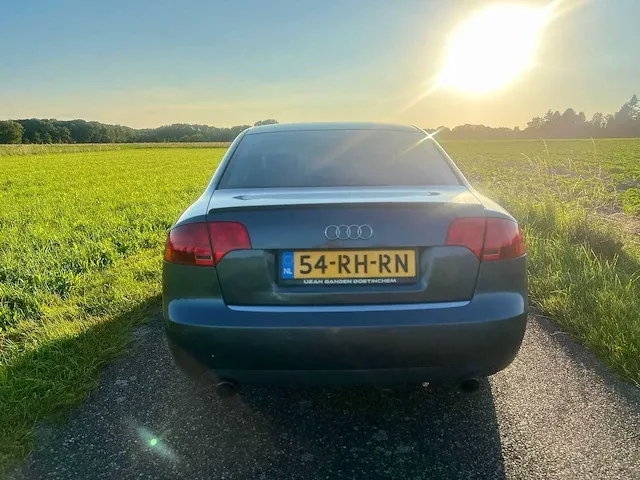 Audi - a4 limousine - 2.0 tfsi pro line - 54-rh-rn - 2005 - afbeelding 10 van  13