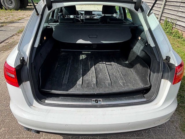 Audi - a6 avant - 2.0 tdi pro l. s - car - 2012 - afbeelding 5 van  26