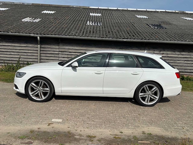Audi - a6 avant - 2.0 tdi pro l. s - car - 2012 - afbeelding 12 van  26