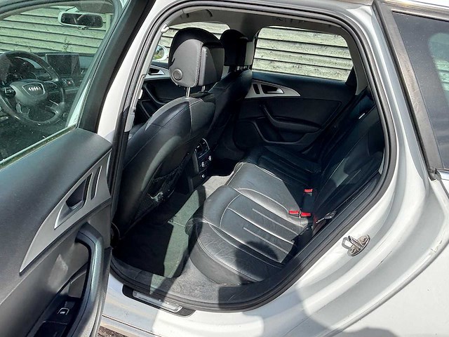 Audi - a6 avant - 2.0 tdi pro l. s - car - 2012 - afbeelding 24 van  26