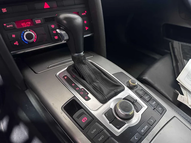 Audi - a6 avant - 3.2 fsi quattro - 66-tv-zv - afbeelding 7 van  21
