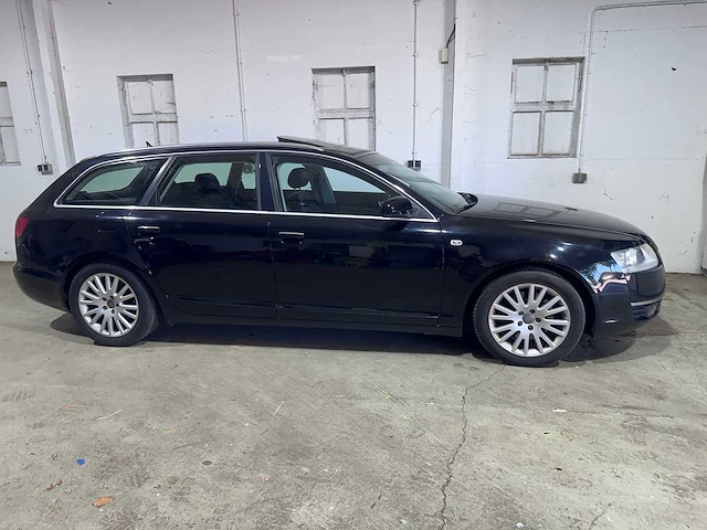 Audi - a6 avant - 3.2 fsi quattro - 66-tv-zv - afbeelding 18 van  21