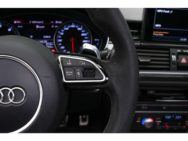 Audi - a6 avant - 4.0 tfsi rs6 q p pl+ - s-489-vp - 2017 - afbeelding 10 van  39
